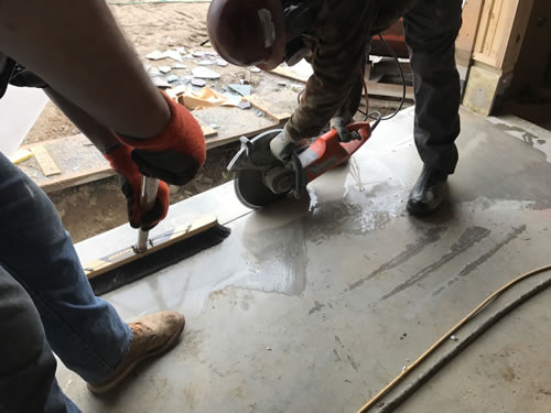 hand_sawing_4.jpg